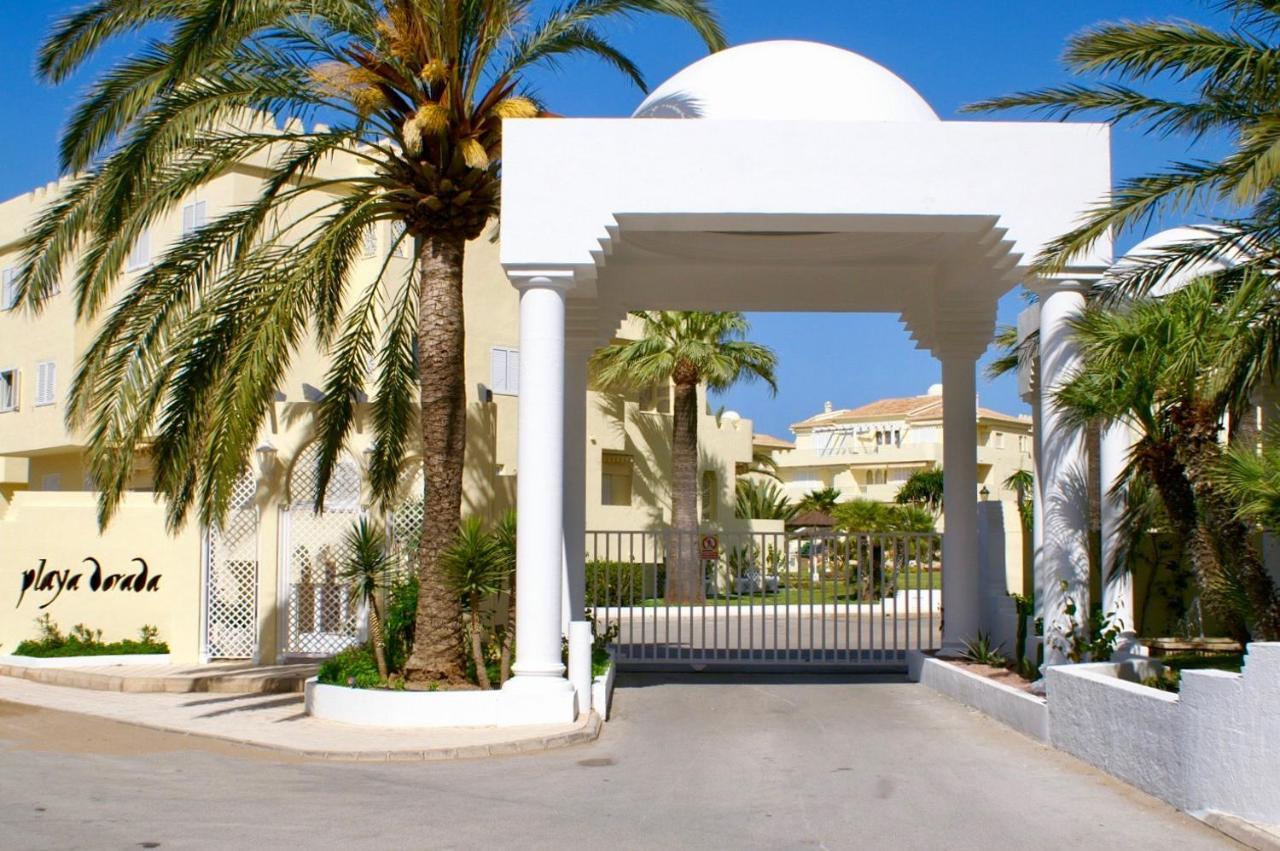Playa Dorada Apartment Дения Екстериор снимка